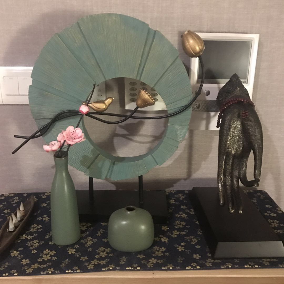 老板带我体验了一次栖霞区高端男士高端足疗养生会所,按摩手法让人眼花缭乱